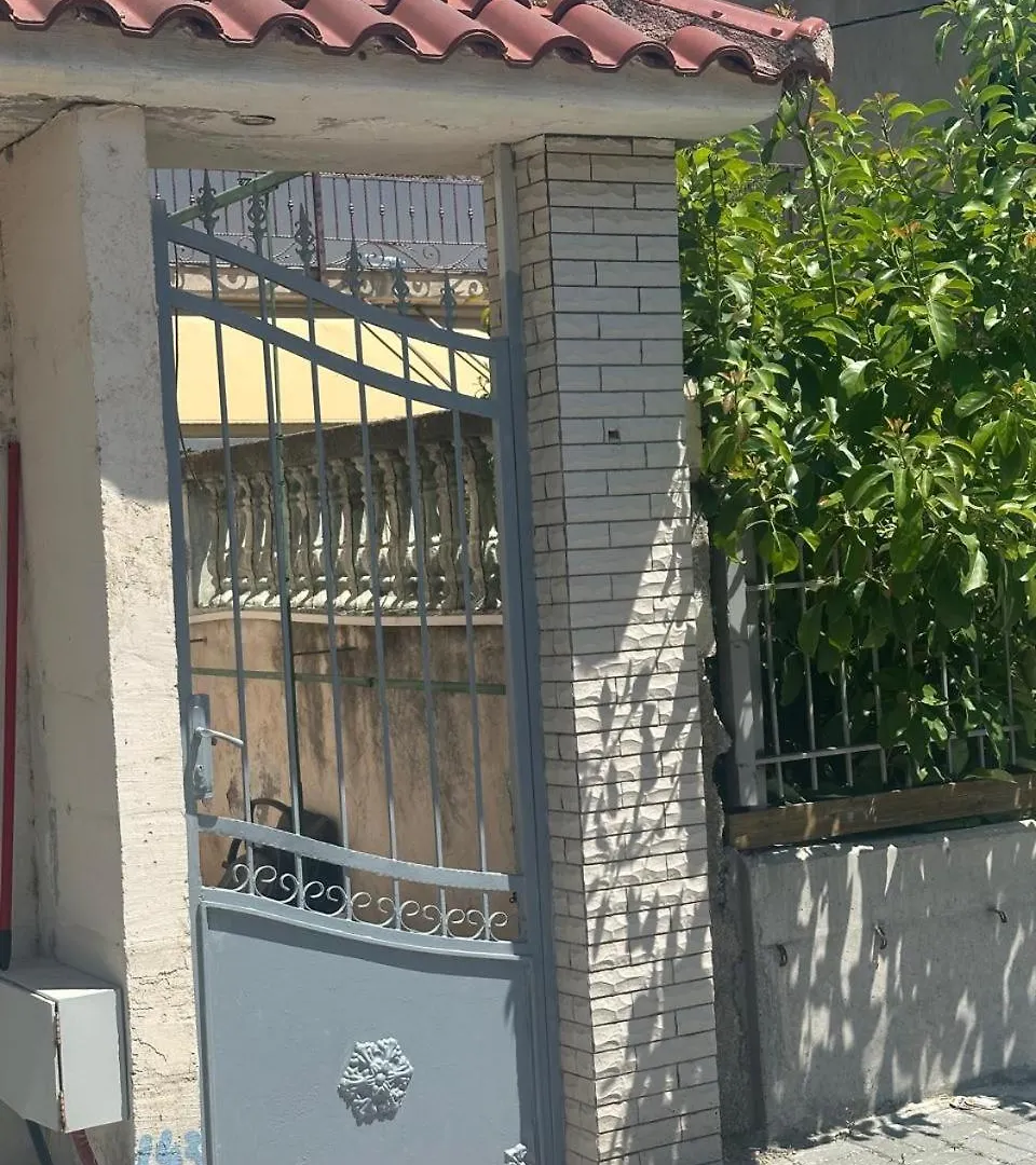 Babas House Apartman Vlora 0*,